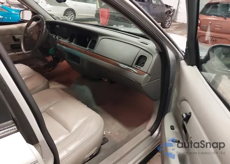 2003 Ford Crown Victoria Lx из США, поврежденный, VIN 2FAFP74W93X154960